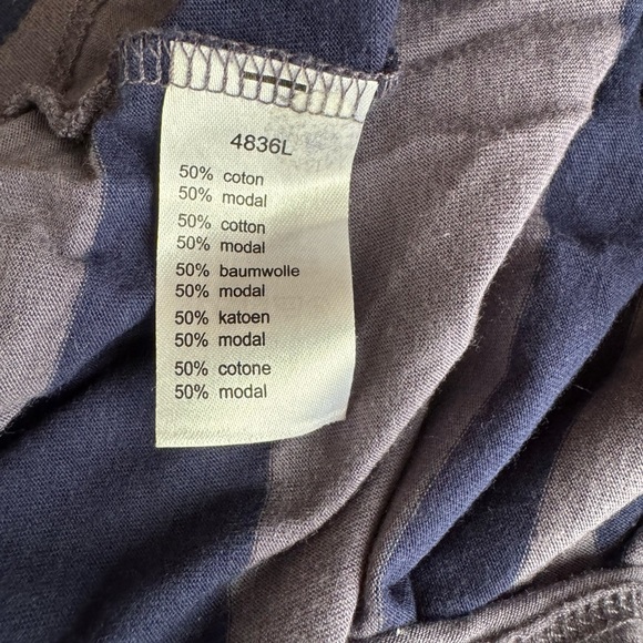 LACOSTE  Striped Back Zipper Tunic - Picture 12 of 13